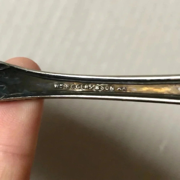 Antique Wm Rogers & Son Serving Spoon - Picture 6 of 8
